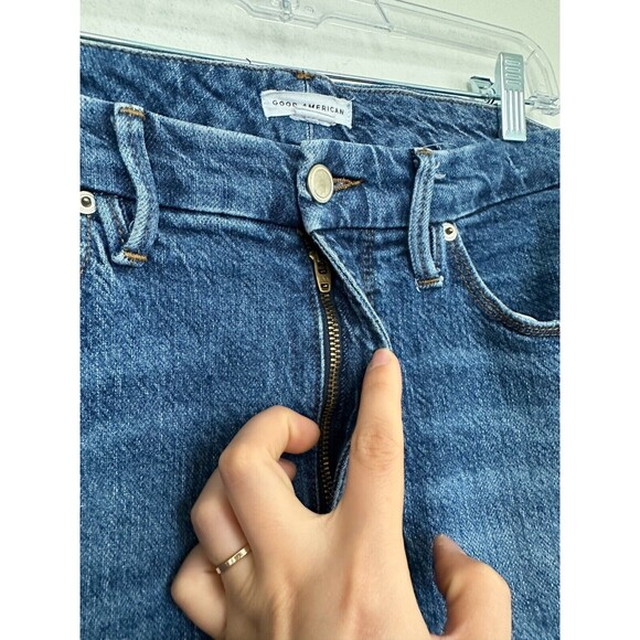 Good American Good Curves Straight Leg Jeans Blue814 Medium Wash Size 30 Stretch - Picture 3 of 9